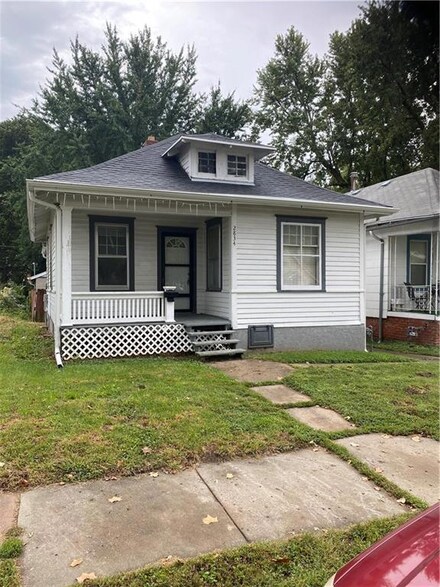 2834 Jules St, Saint Joseph, MO 64501