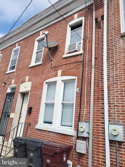 1013 Linden St, Wilmington, DE 19805