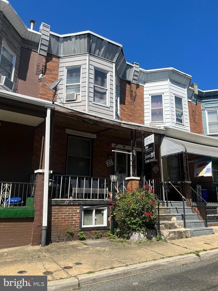 2756 N Dover St, Philadelphia, PA 19132