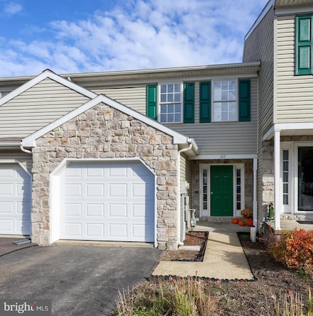 107 Acorn Ln, Mountville, PA 17554