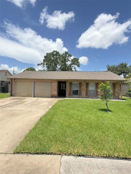 11802 Carvel Ln, Houston, TX 77072