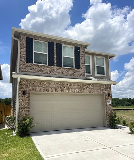 727 Majestic Eagle Ct, Houston, TX 77090