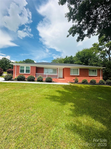 1535 Jordan St, Lancaster, SC 29720