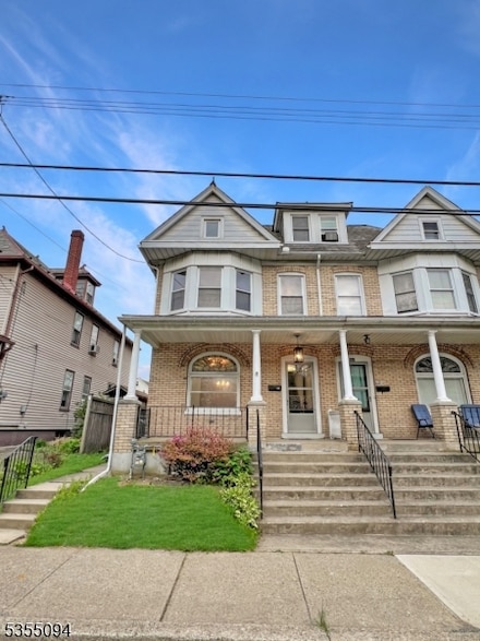 364 Center St, Phillipsburg, NJ 08865