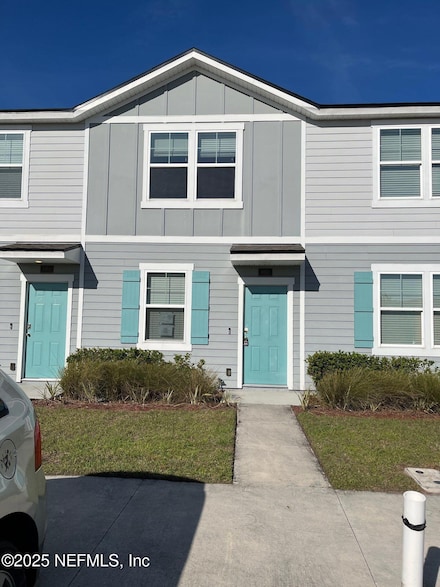 660 Yellow Oaks Ln, Orange Park, FL 32065