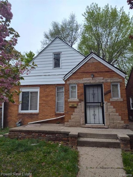 11025 Lakepointe St, Detroit, MI 48224