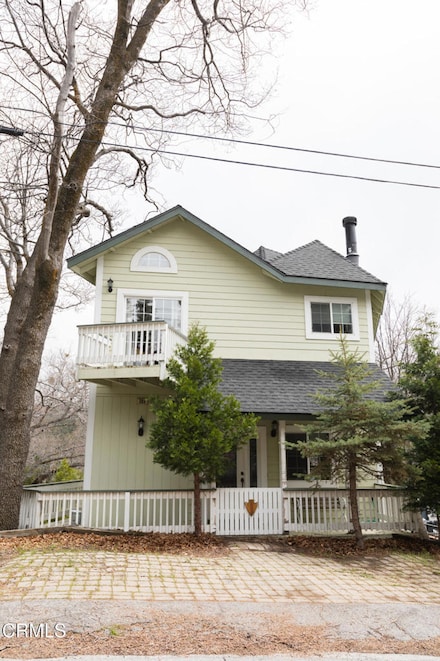 385 Spruce Dr, Lake Arrowhead, CA 92352
