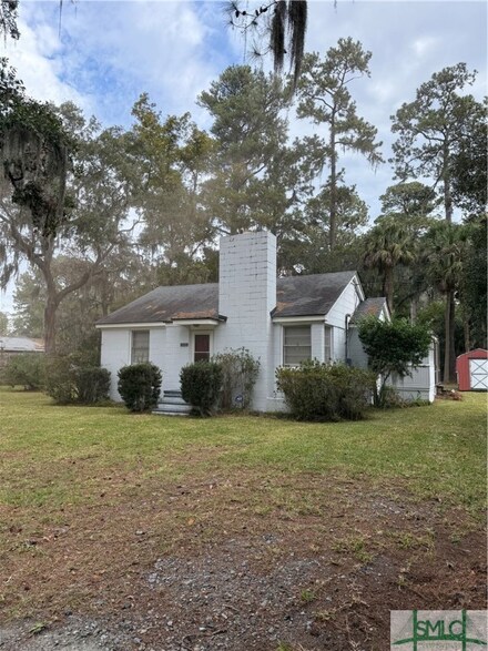 602 Sandhill Rd, Savannah, GA 31410