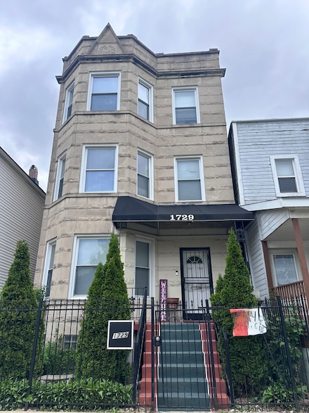1729 N Kedzie Ave Unit 2, Chicago, IL 60647