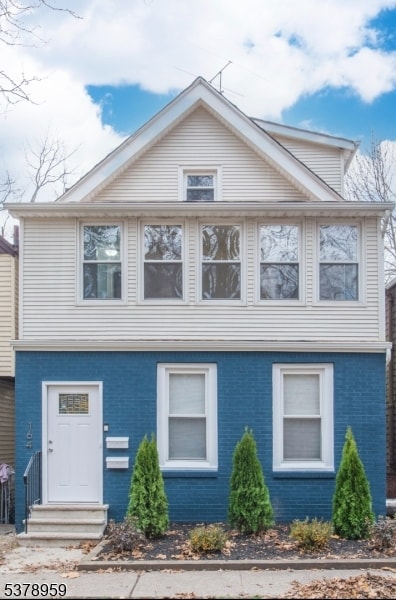 164 S Ridgewood Rd, South Orange, NJ 07079