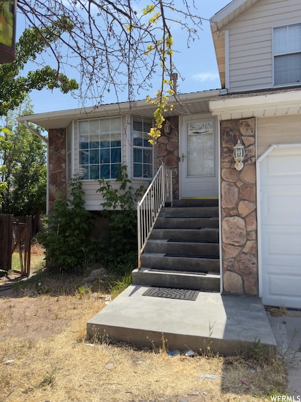 3287 S Water Lily Dr, Salt Lake City, UT 84106