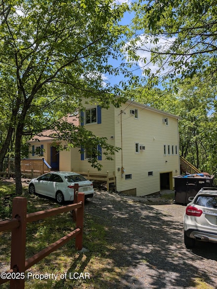 177 Summerton Cir, East Stroudsburg, PA 18301