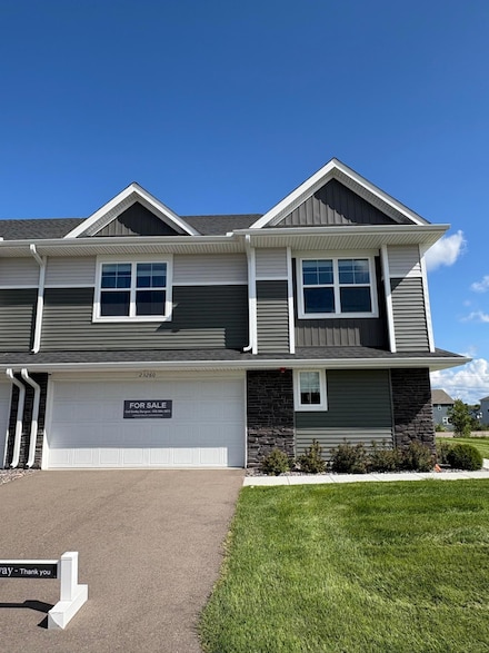 23260 Amber Dr, Rogers, MN 55374