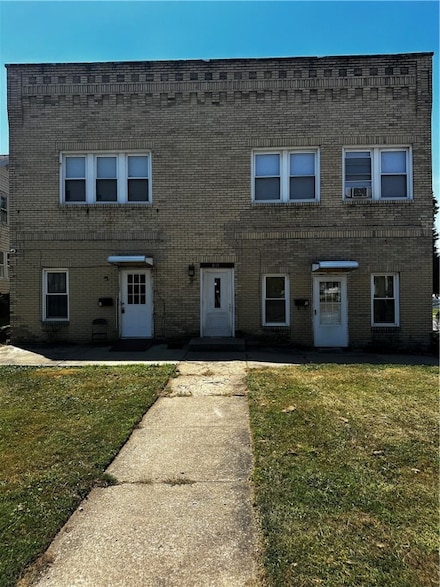 811 Wilmington Ave, New Castle, PA 16101