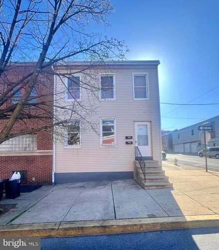 401 N 11th St, Reading, PA 19604