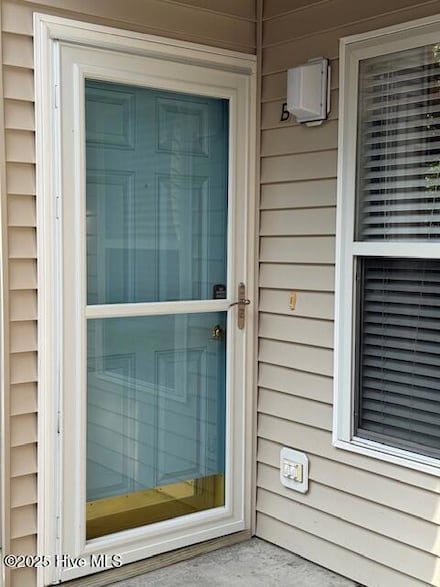 420 Commerce Ave Unit B, Morehead City, NC 28557
