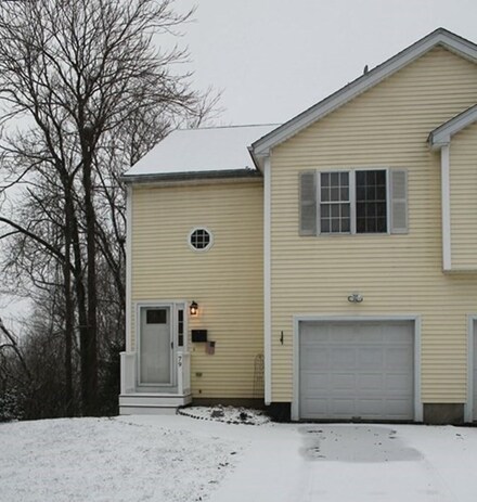 79 Orient St, Worcester, MA 01604
