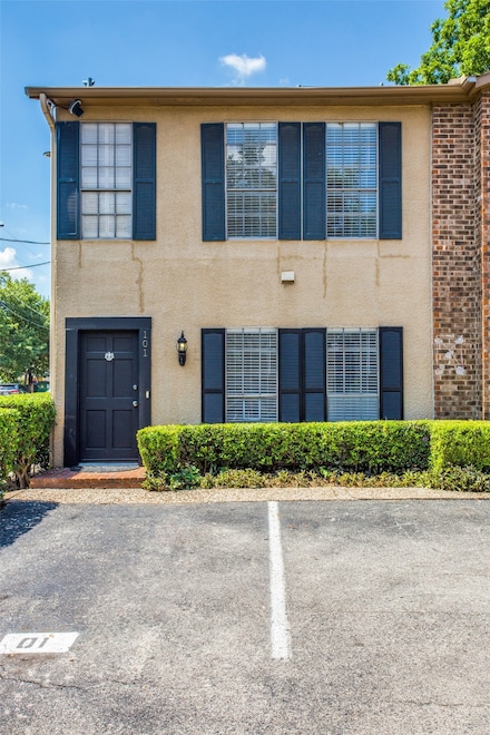 3817 Rawlins St Unit 101, Dallas, TX 75219