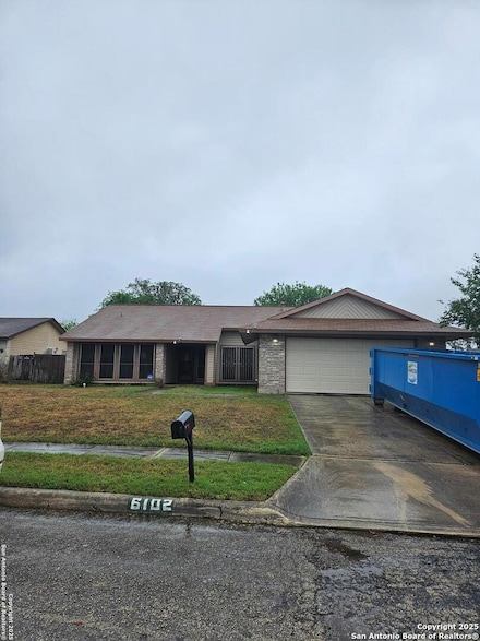6102 Sandy Lake St, San Antonio, TX 78222