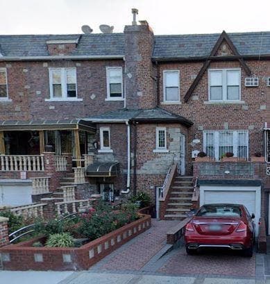 743 E 49th St, Brooklyn, NY 11203