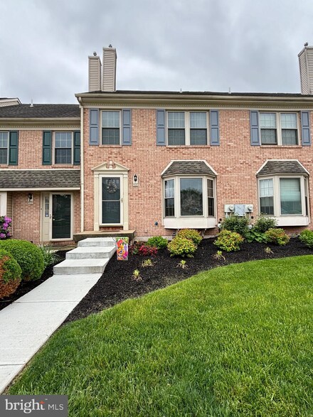 632 Maple Glen Cir Unit 632, Pottstown, PA 19464