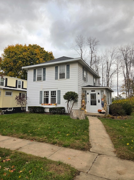 10 Addoms St, Plattsburgh, NY 12901