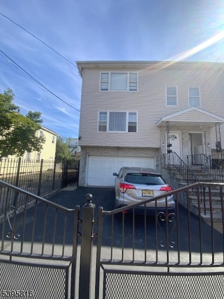 208 Erie St, Elizabethport, NJ 07206