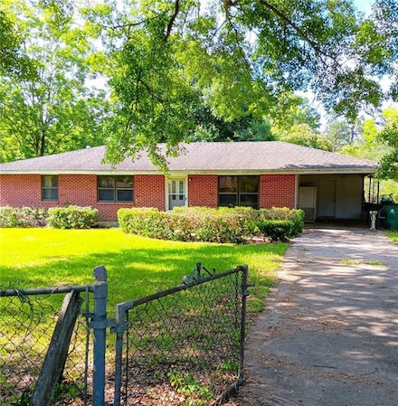 420 S Pecan St, Bogalusa, LA 70427
