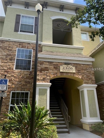 2406 Courtney Meadows Ct Unit 301, Tampa, FL 33619