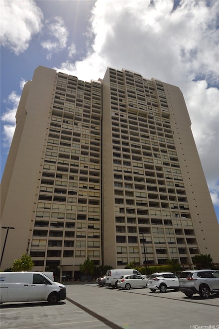 1717 Mott Smith Dr Unit 2202, Honolulu, HI 96822