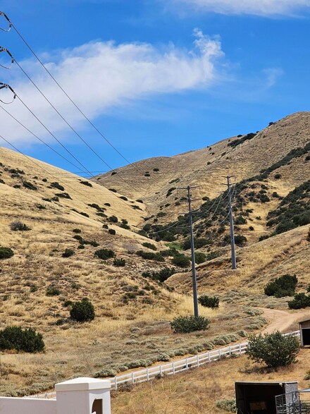 0 Vic 31 Stw Shannon Unit R 23005279, Acton, CA 93510