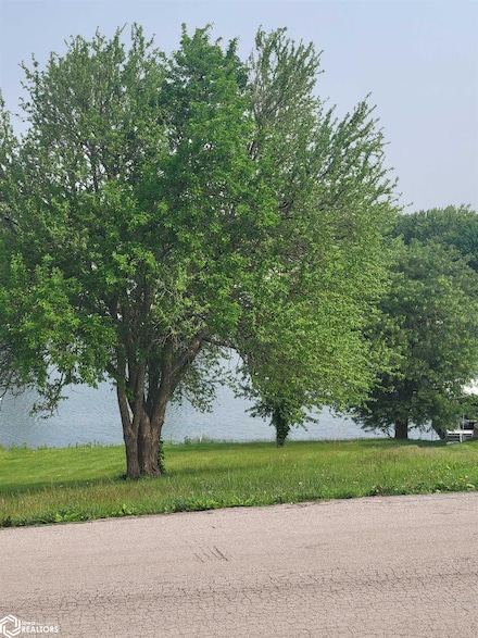 641 S Ridge Park Sub, Ellston, IA 50074