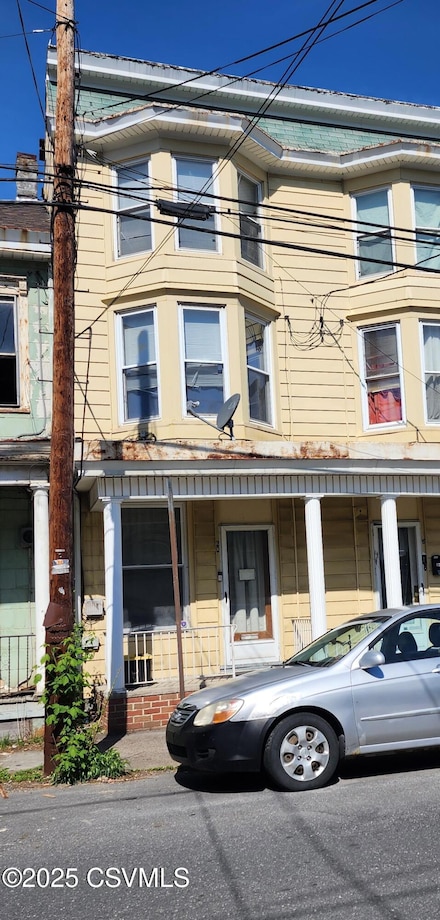 20 S Shamokin St, Shamokin, PA 17872