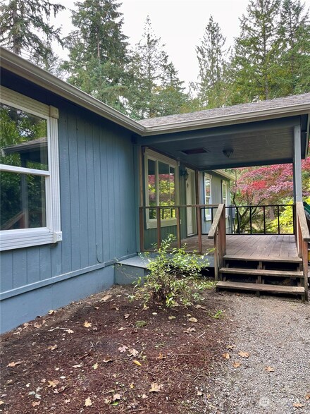 35612 86th Ave S, Roy, WA 98580