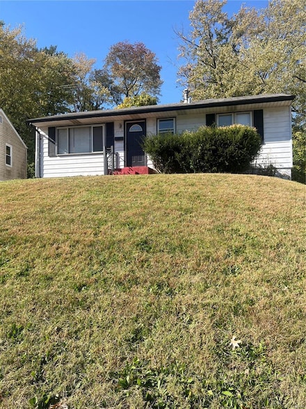 5529 Sapphire Ave, Saint Louis, MO 63136