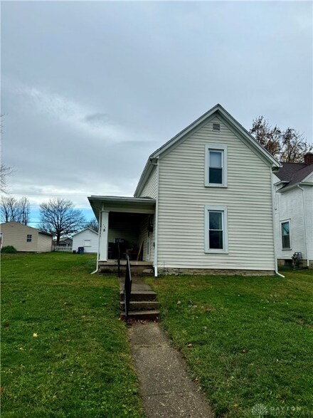 538 Summit Ave, Troy, OH 45373