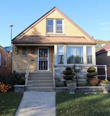 3406 W 72nd Place, Chicago, IL 60629