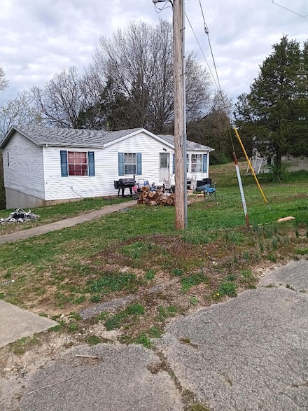 297 Vistaview Dr, Villa Ridge, MO 63089