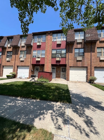 156-15 78th St, Howard Beach, NY 11414