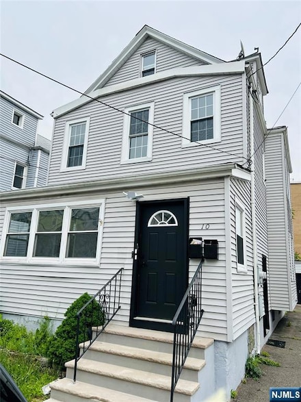 10 Edison Place, East Rutherford, NJ 07073