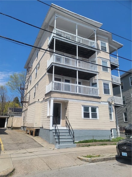 69 Fales St Unit 6, Central Falls, RI 02863