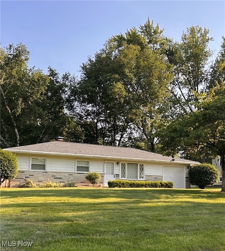 4511 Warwick Dr N, Canfield, OH 44406