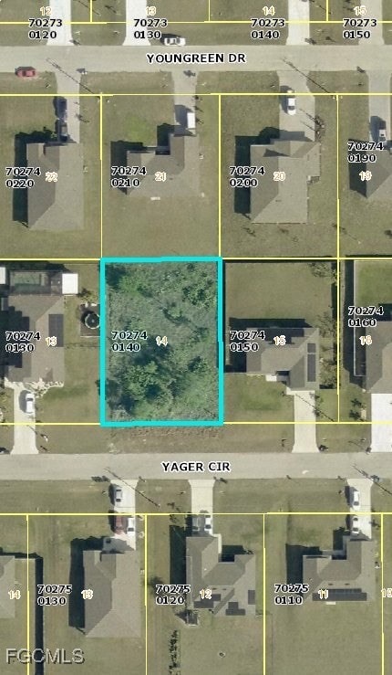 189 Yager Cir, Lehigh Acres, FL 33913