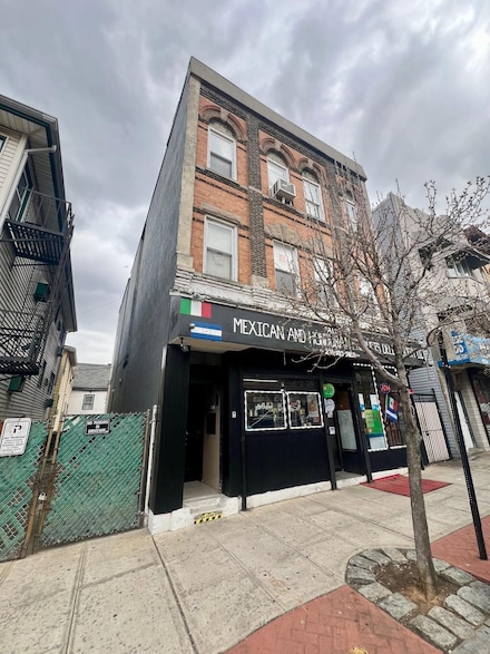 1505 Summit Ave Unit 3, Union City, NJ 07087