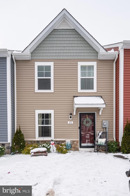 28 Loblolly Dr, Bunker Hill, WV 25413