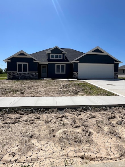 1701 Elm St, Auburn, IN 46076