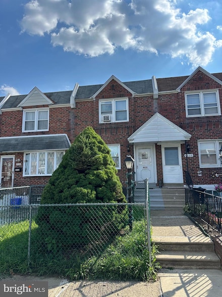 4630 Strahle St, Philadelphia, PA 19136