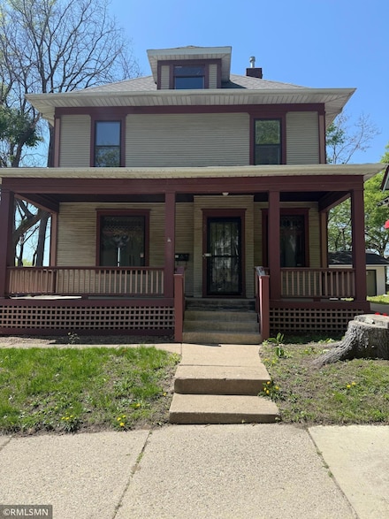 1525 Hillside Ave N, Minneapolis, MN 55411