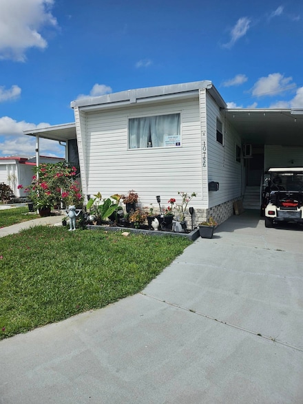 10756 1st Way N, St. Petersburg, FL 33716