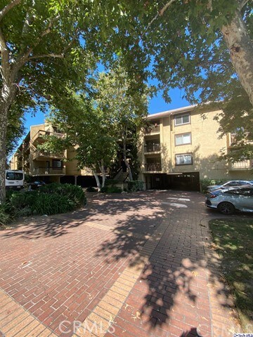 3481 Stancrest Dr Unit 335, Glendale, CA 91208